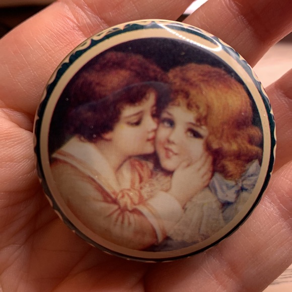 Pill box tin set of 3 or ring gift box NWOT - Picture 3 of 5